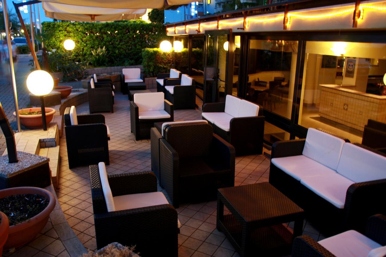 Hotel Beaurivage Fano Dış mekan fotoğraf